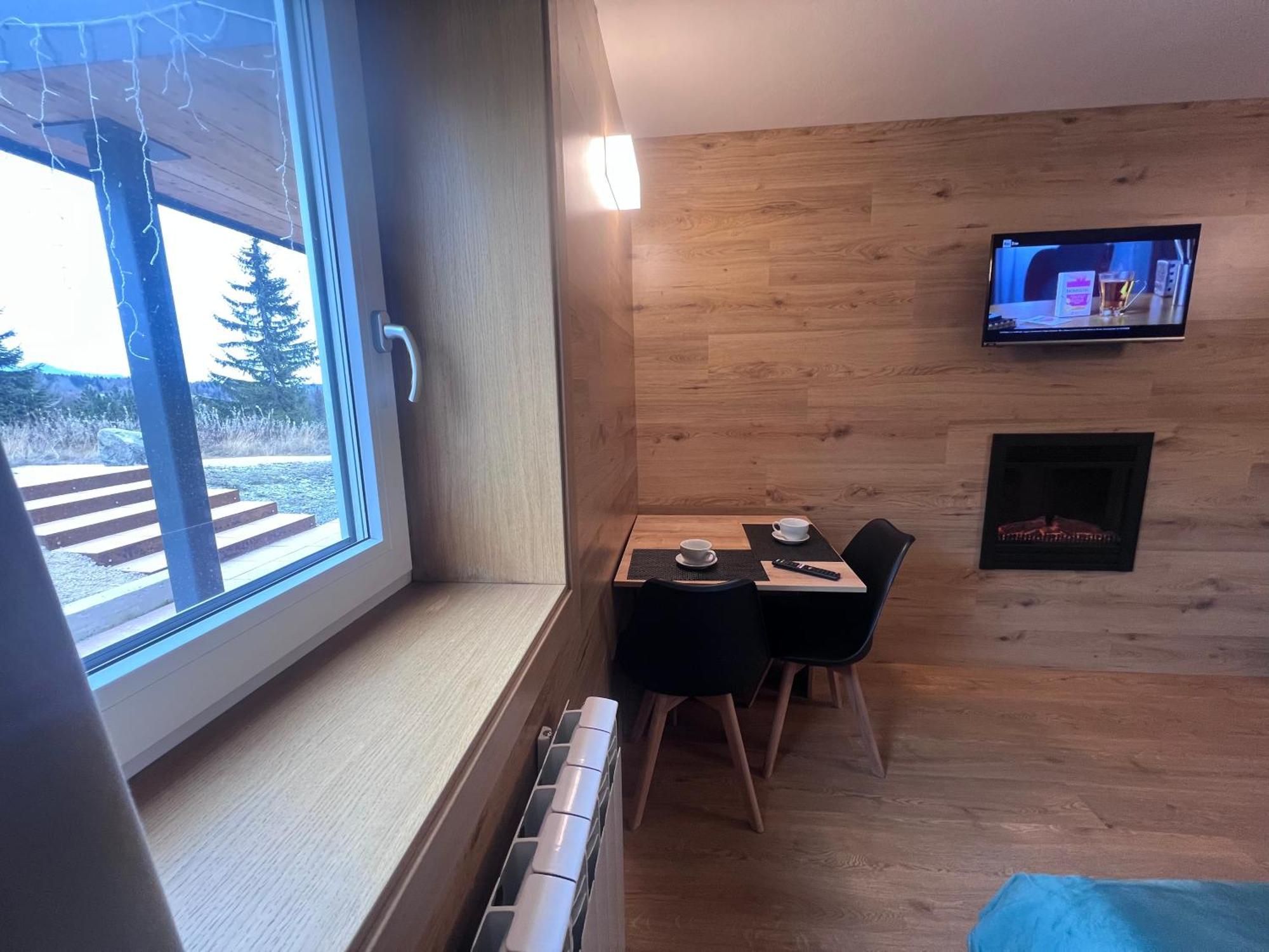 Anemone Bianco Suite Rooms Passo del Tonale Exterior photo